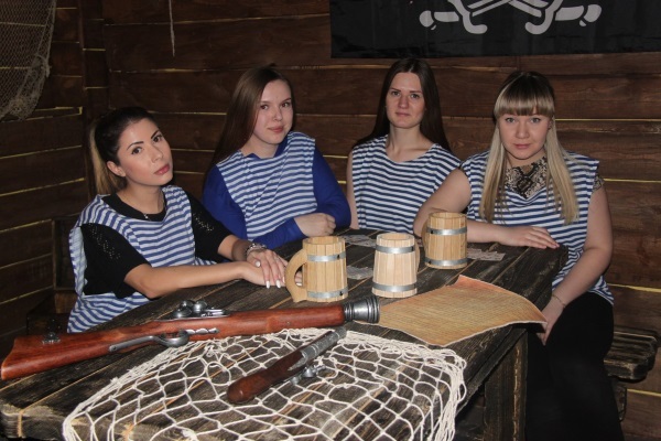 Команда «Мир Квестов» в квесте Пираты Карибского моря